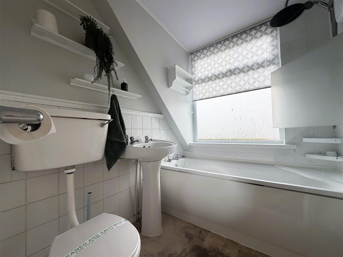 Woodcote, Killay, Swansea, SA2 7AZ